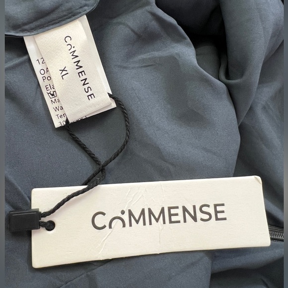 Commense Solid Stand Collar Tank Top - Picture 10 of 11